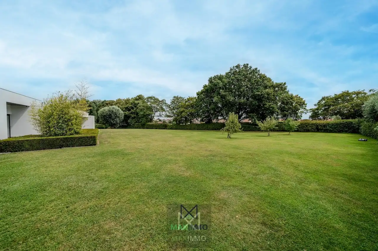 Exclusieve Villa met Loods 360 m² en Zicht op de Kemmelberg foto 28