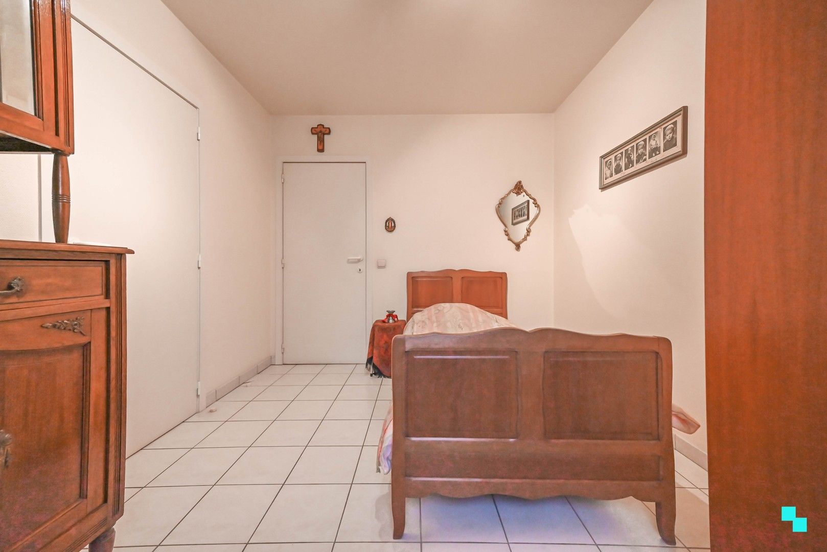 Ruim en instapklaar tweeslaapkamer appartement in hartje Izegem foto 23