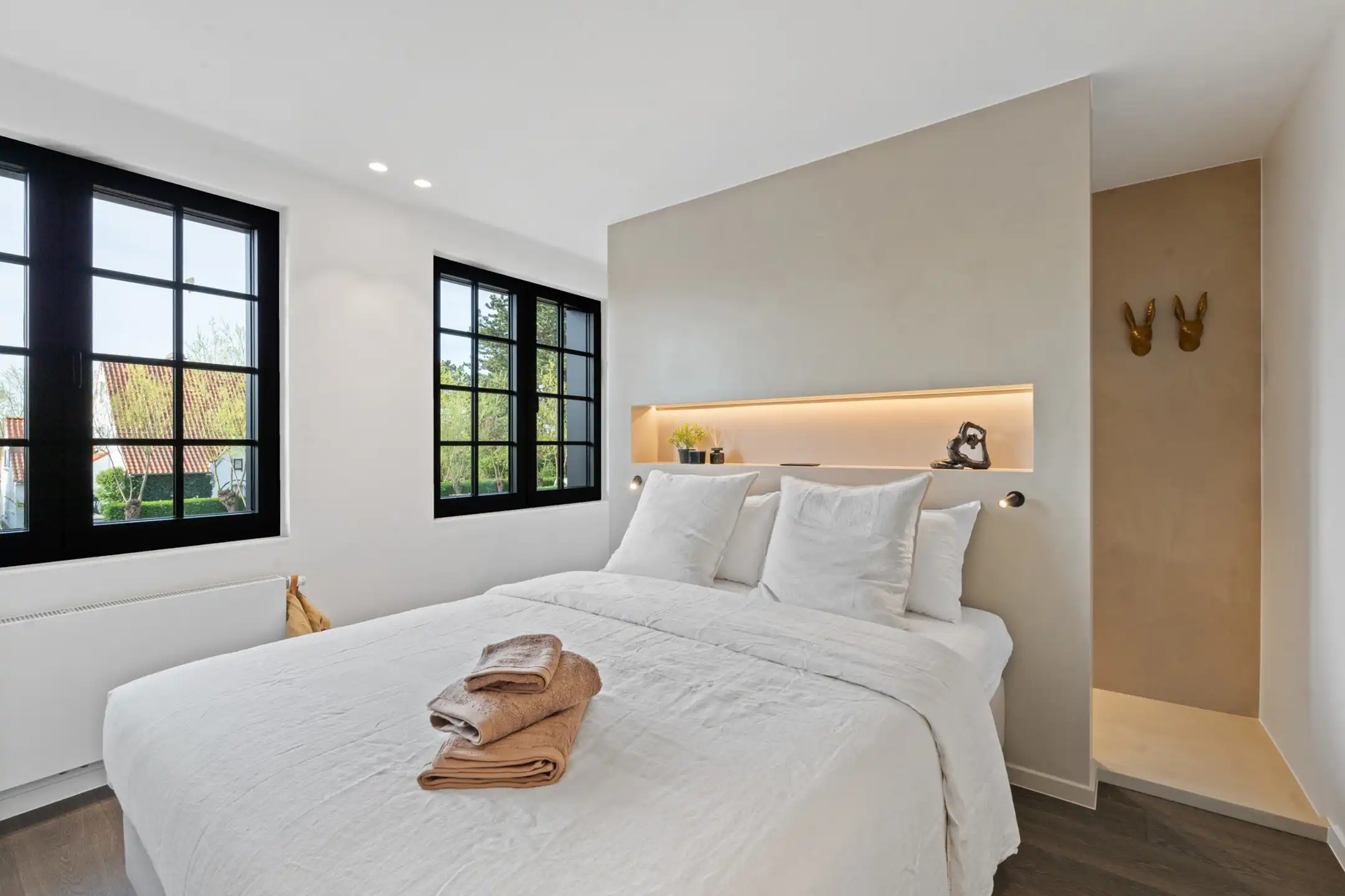 Buitengewoon, gerenoveerde villa op toplocatie in het zoute  foto 29