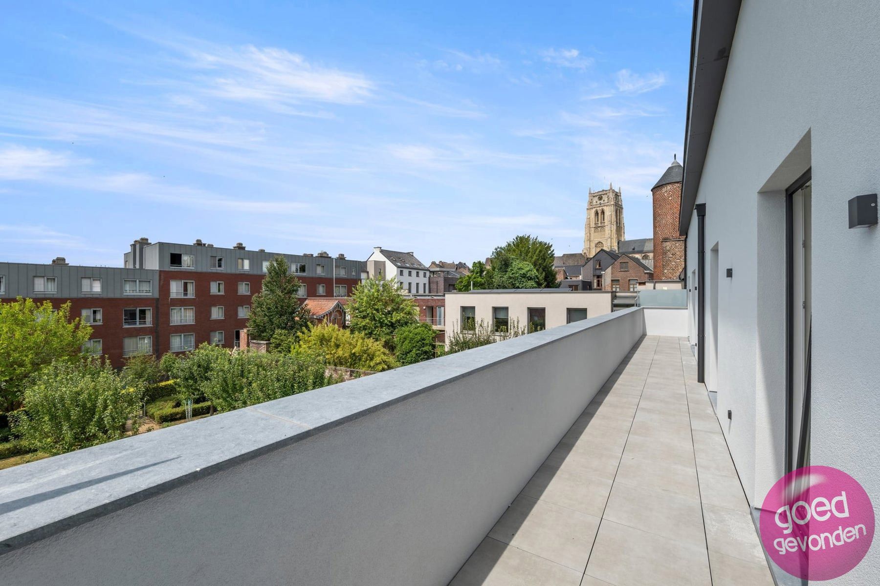 NIEUW APP - 1of2 SLK - TERRAS - KELDER - CENTRUM - GEEN BTW foto 23