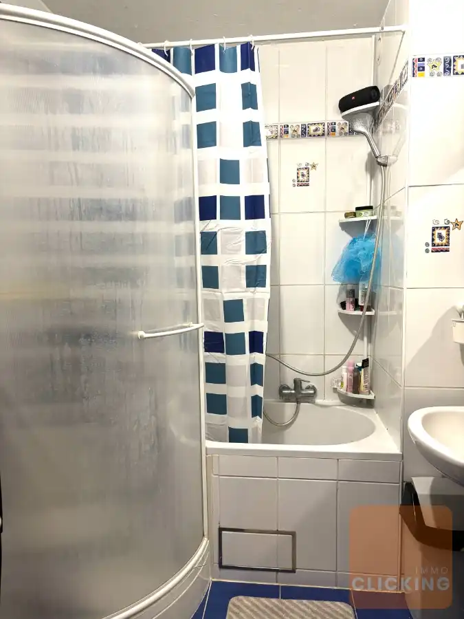 Gezellig 3 slaapkamerappartement met klein terras en kelder. foto 12