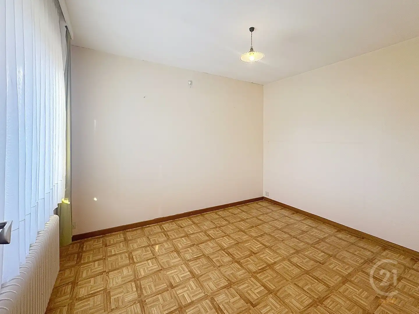 Ruime gezinswoning met 4 slaapkamers in rustige woonomgeving foto 15