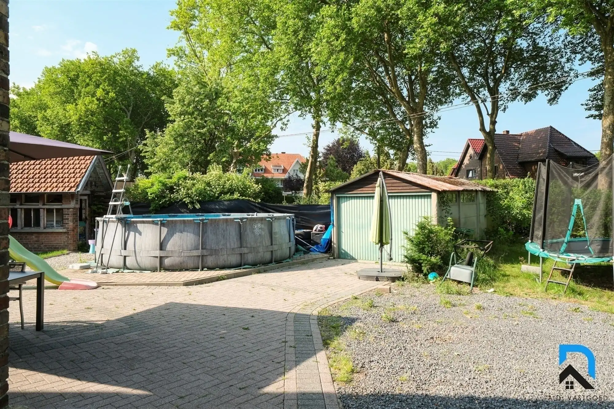 Woning met 5 slaapkamers op riant hoekperceel foto 19