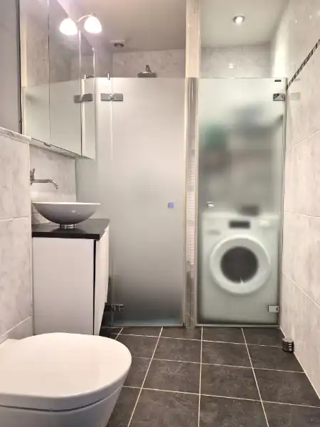 Ruim 1-slaapkamer met lateraal zeezicht te koop foto 6