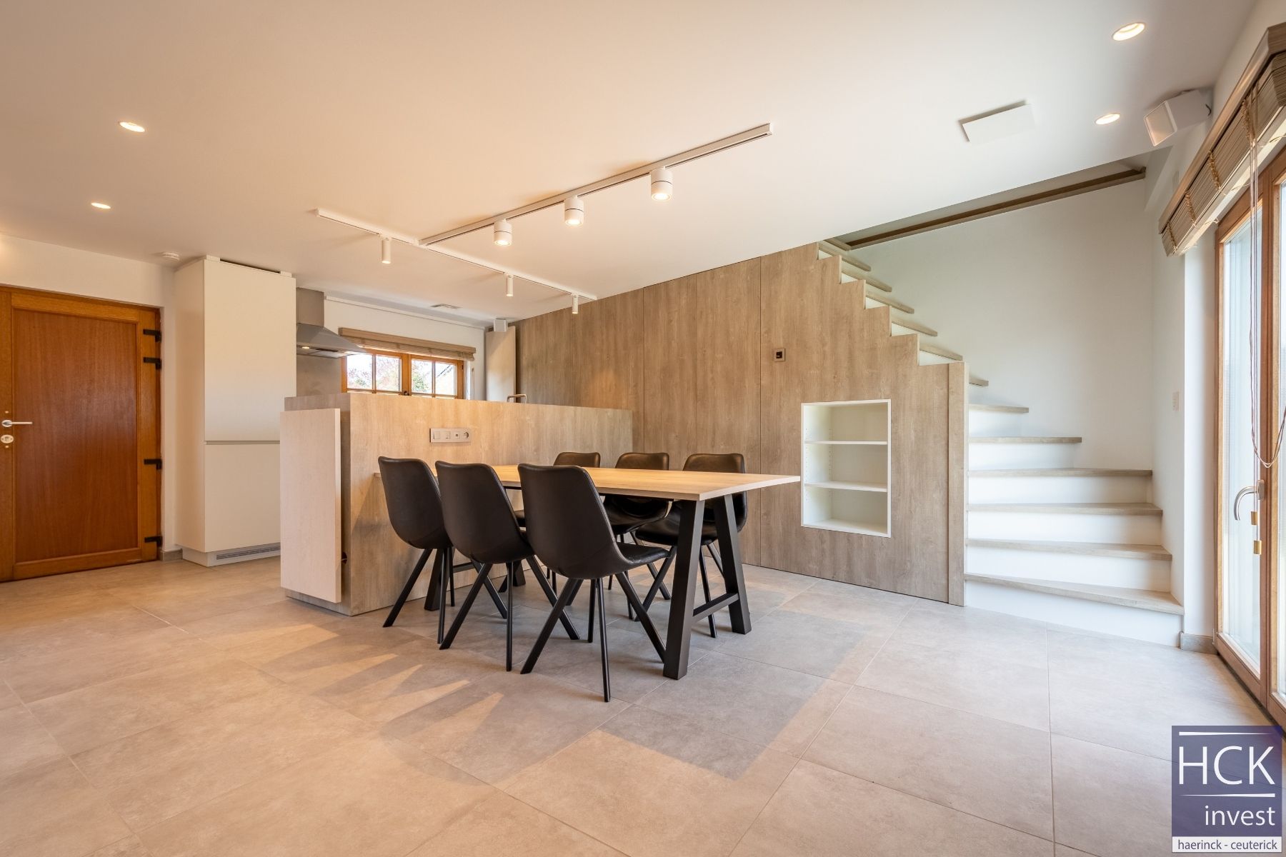 KRUISHOUTEM - Volledig instapklare woning vlakbij centrum!! foto 10