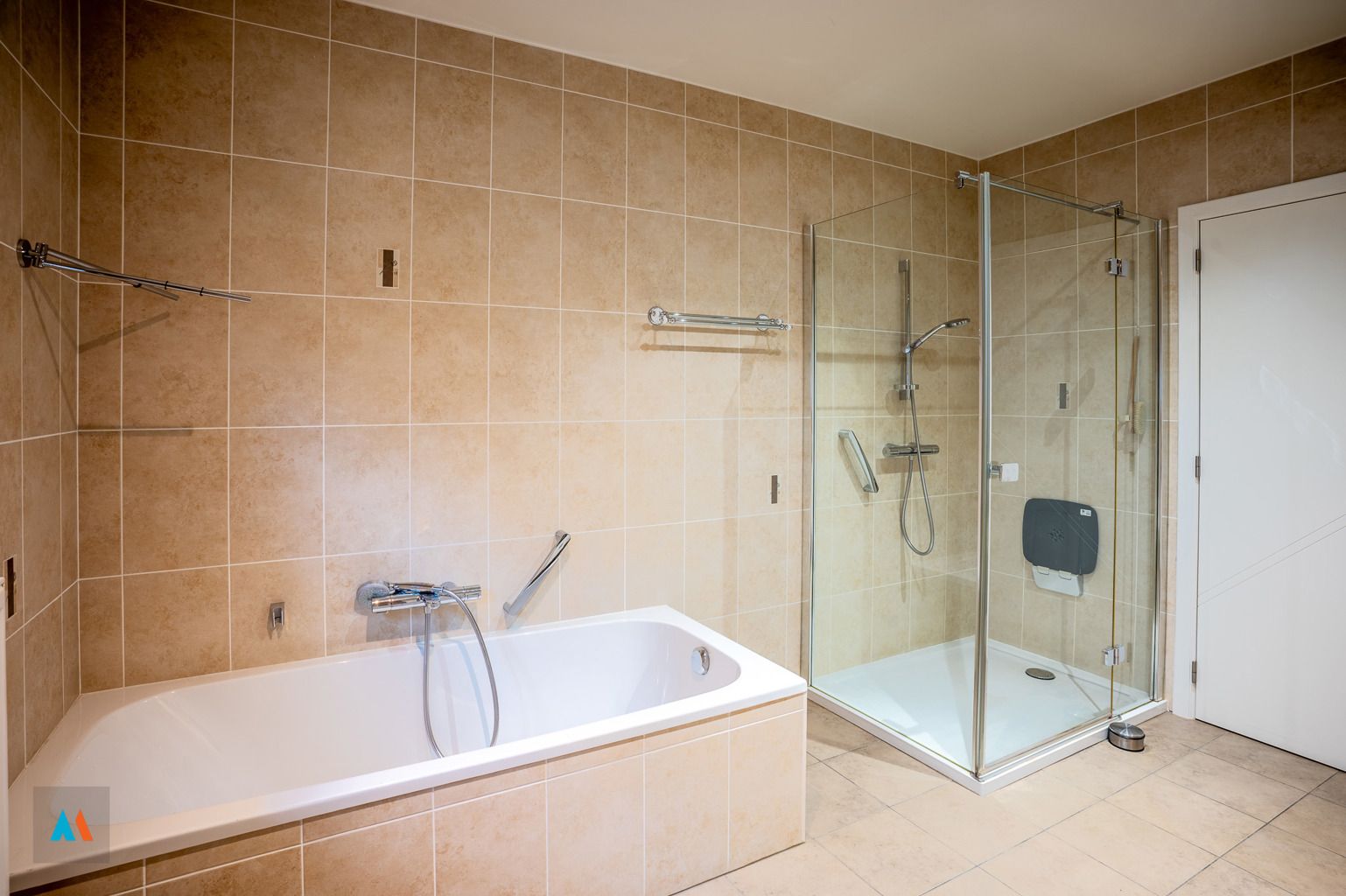 Gelijkvloerse woning met tuin foto 9