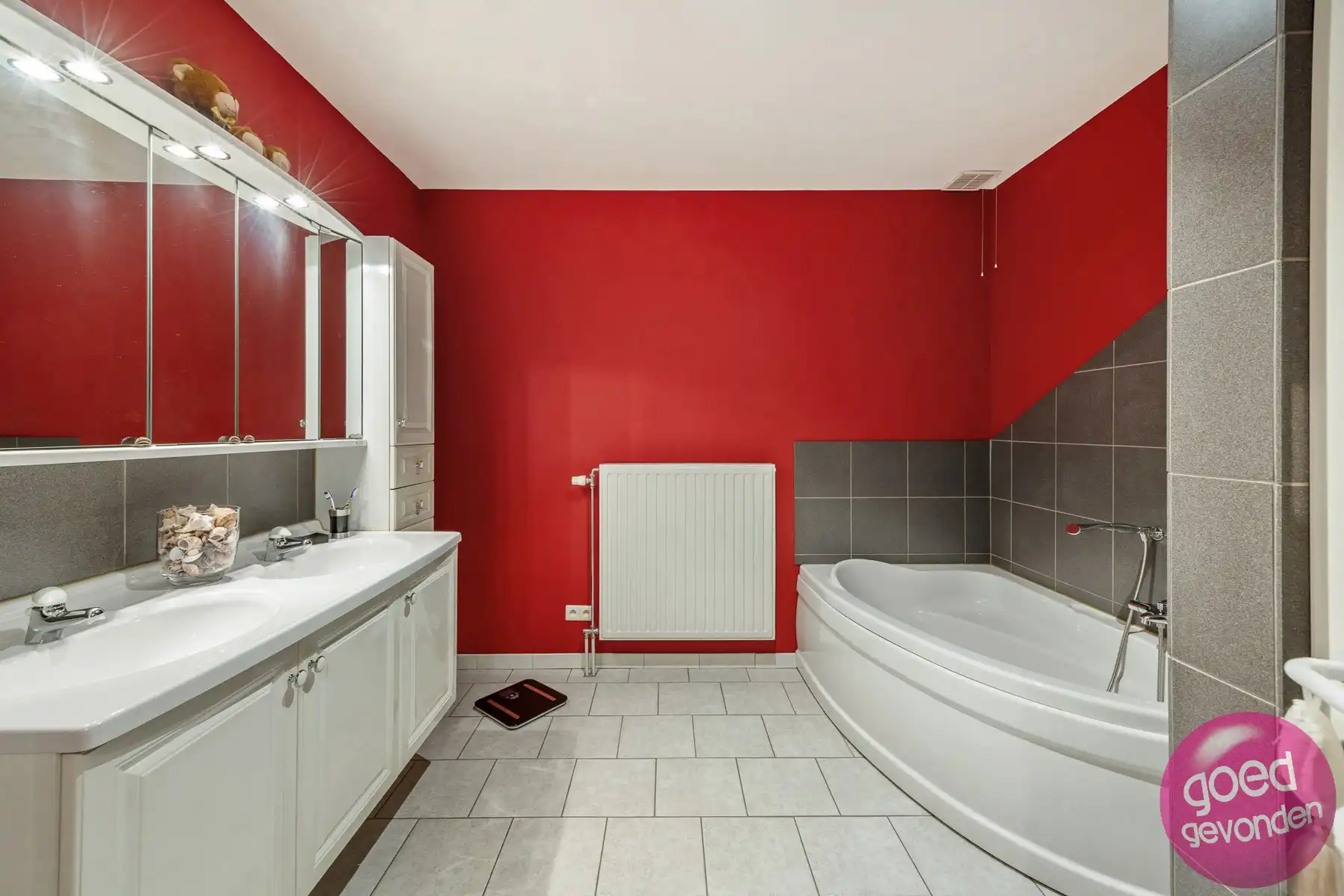 WONING - 3 SLK - 2 BDK - TUIN - TERRAS - GARAGE - PARKING foto 25