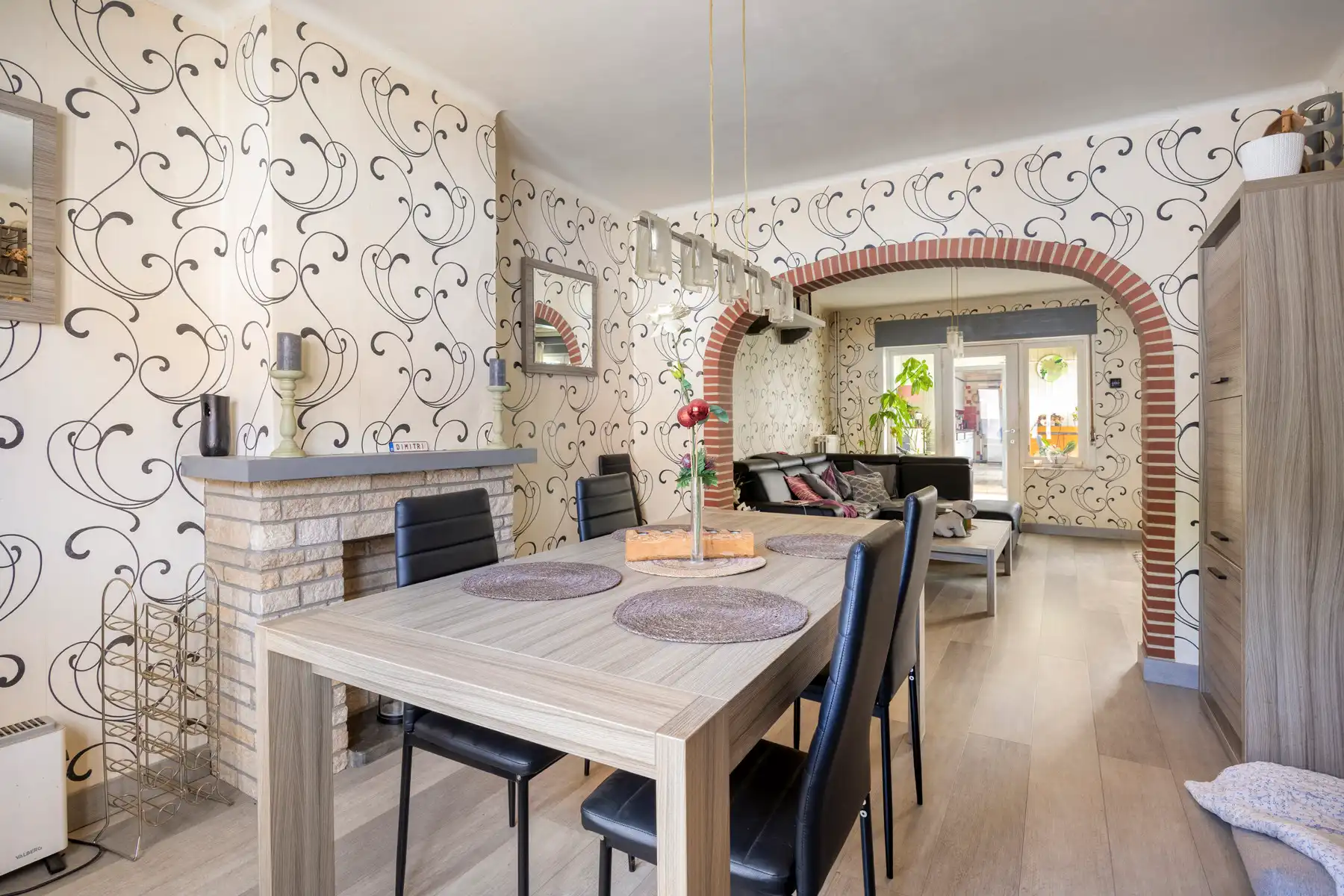 Ruime woning met 3 / 4 slaapkamers en achtergelegen atelier foto 5