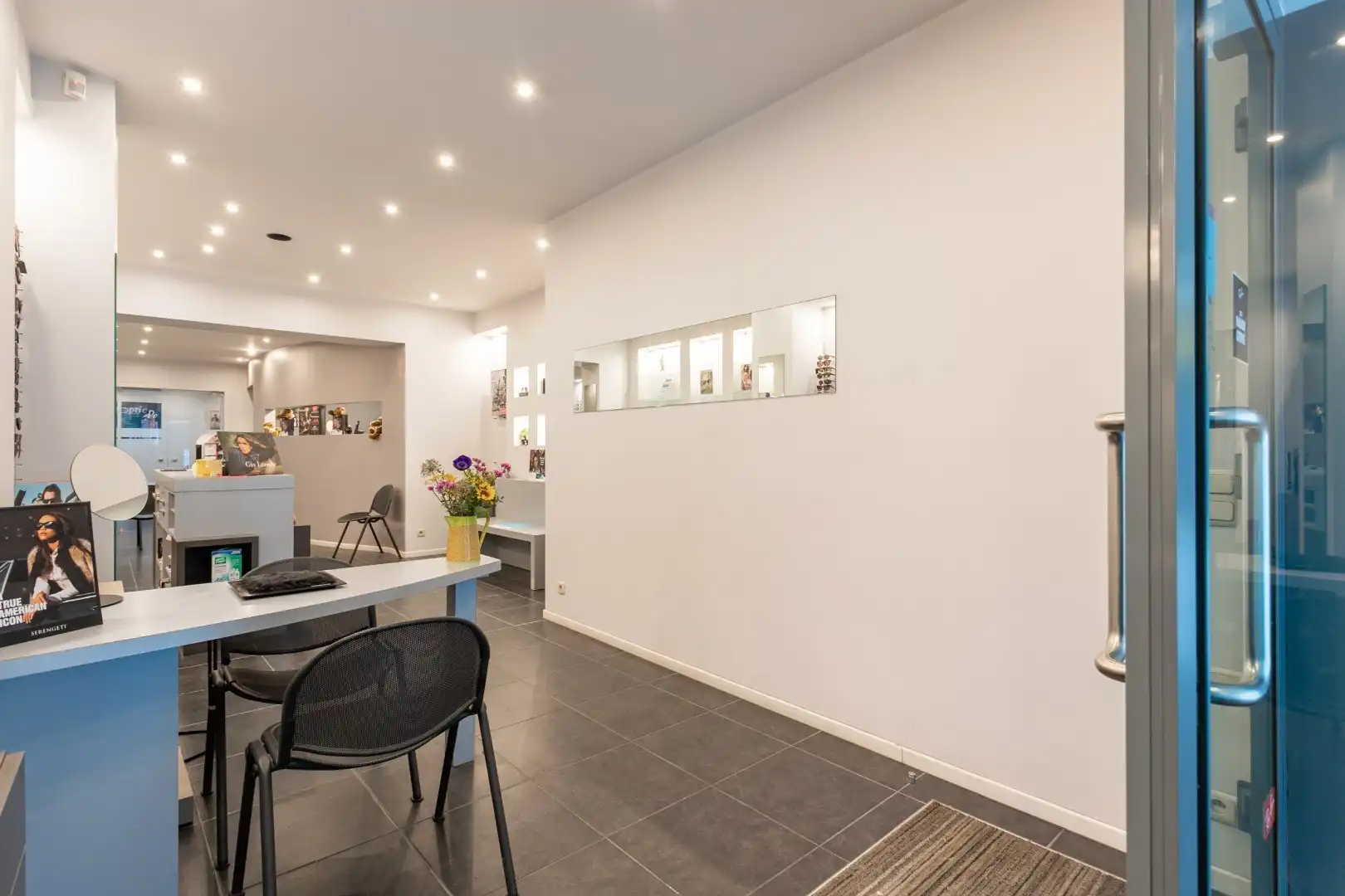 Handelspand met woonst te Halle centrum foto 3