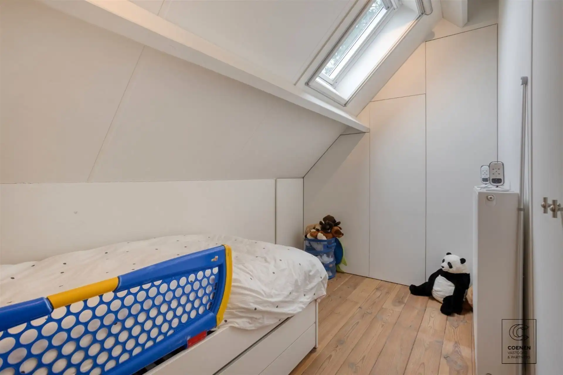 Prachtige woning met bew. opp. van 302 m² met tuin en zwembad  foto 23