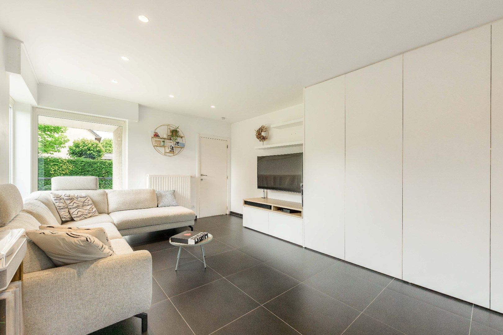 ENERGIEZUINIGE WONING (BJ 2014) IN RUSTIGE WOONWIJK | TOPPER!!! foto 4