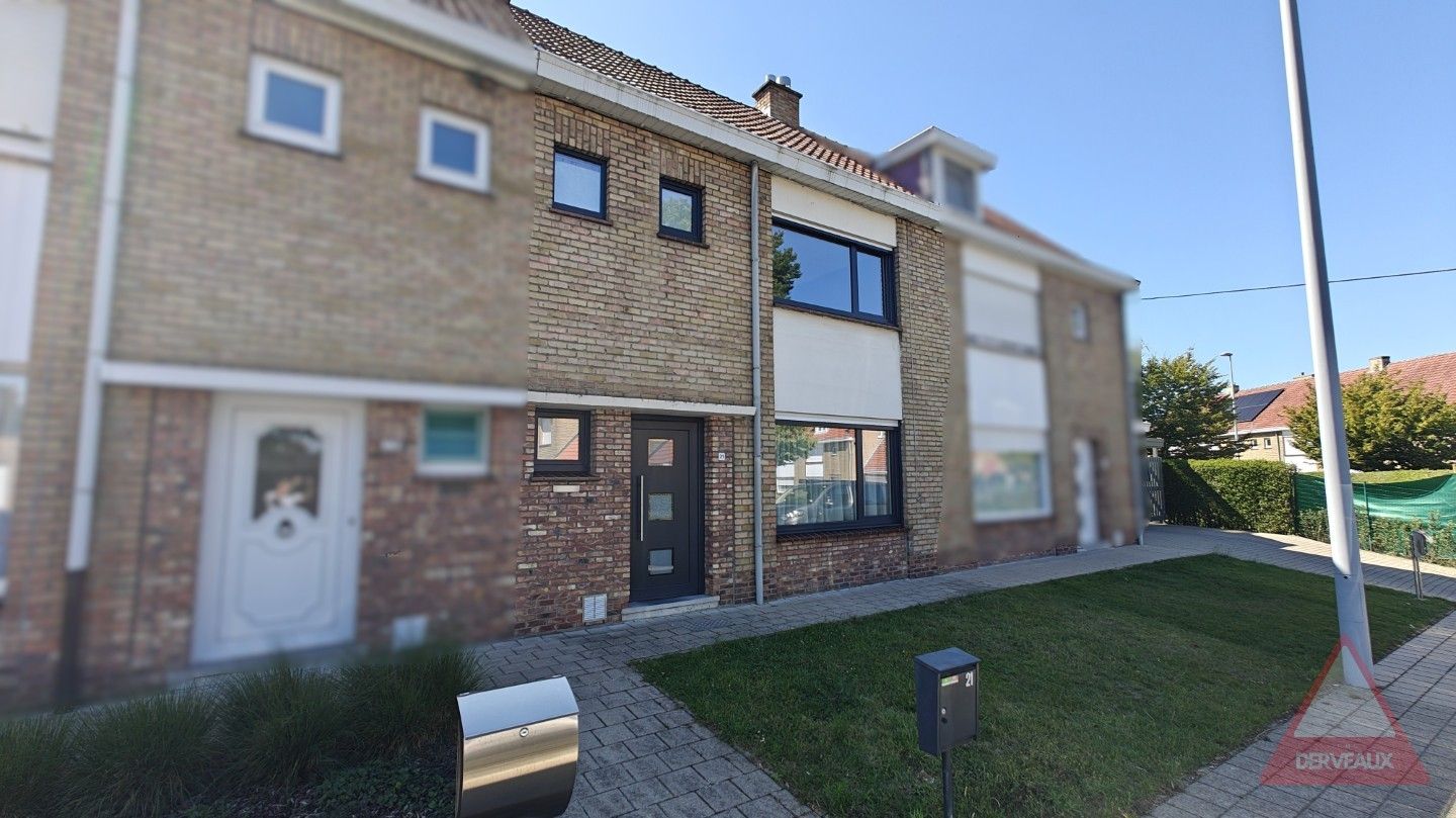 Hoofdfoto van de publicatie: Roeselare – Gezinswoning met tuin, garage en toegang tot speeltuin