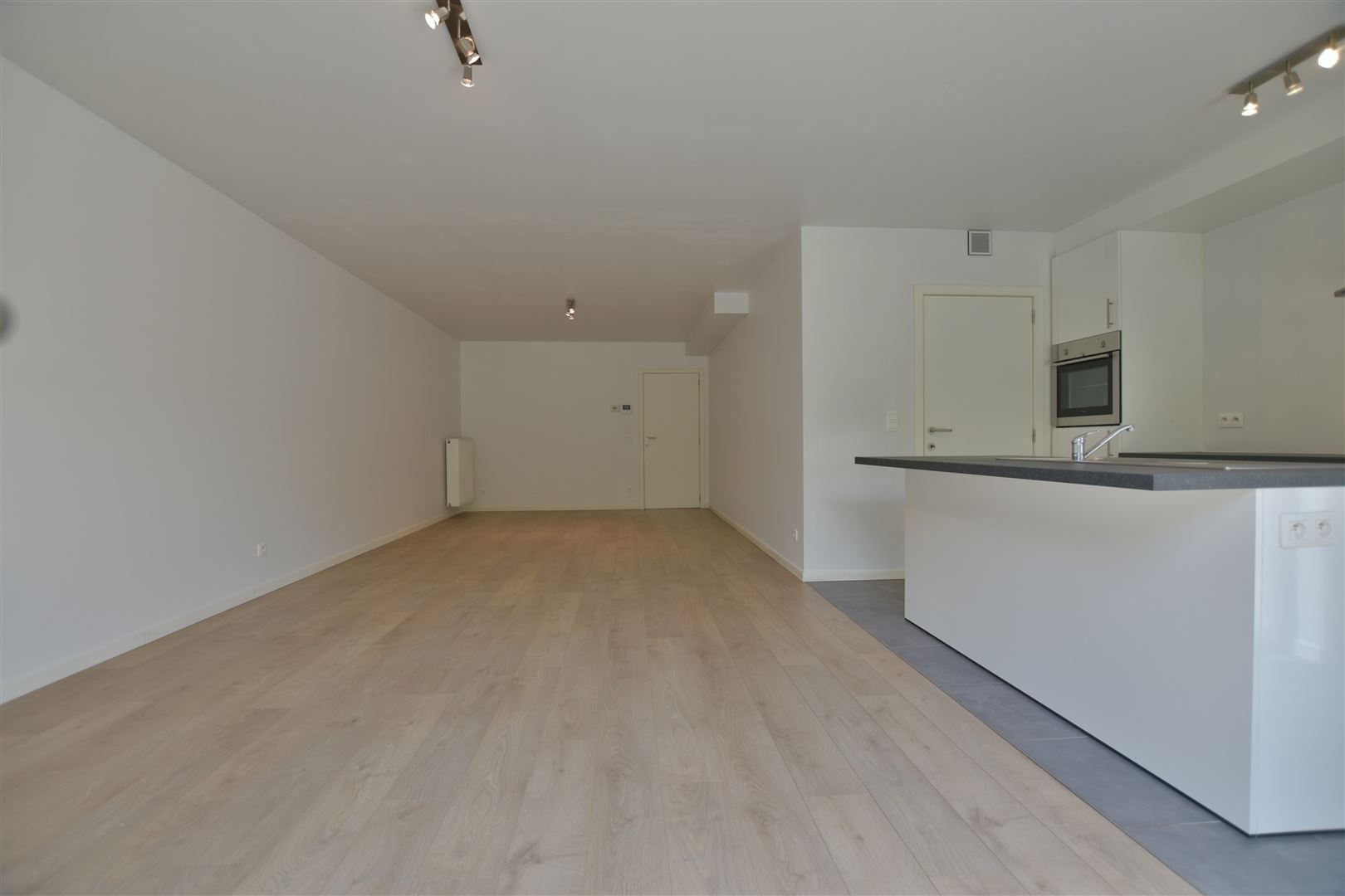 Prachtig gelijkvloers appartement  met 2 slaapkamers te Dendermonde (Schoonaarde) foto 7