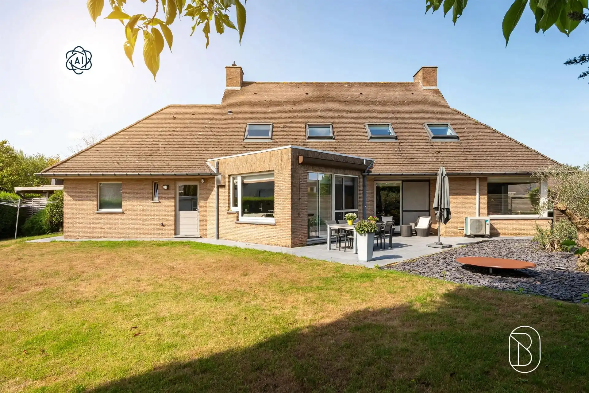 Villa met polyvalente praktijkruimte in doodlopende straat foto 2