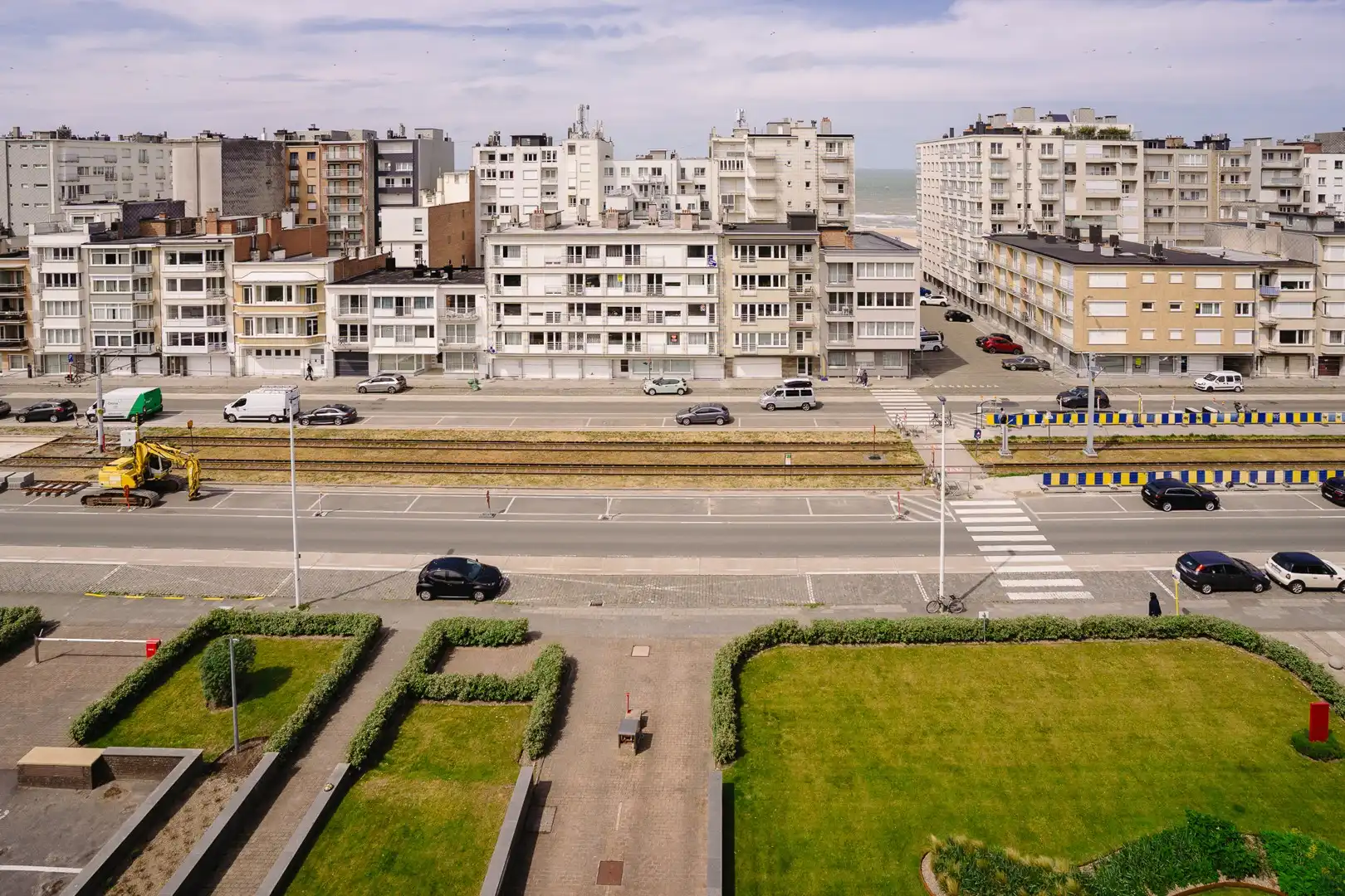 Instapklare gerenoveerde studio met ruim terras foto 16