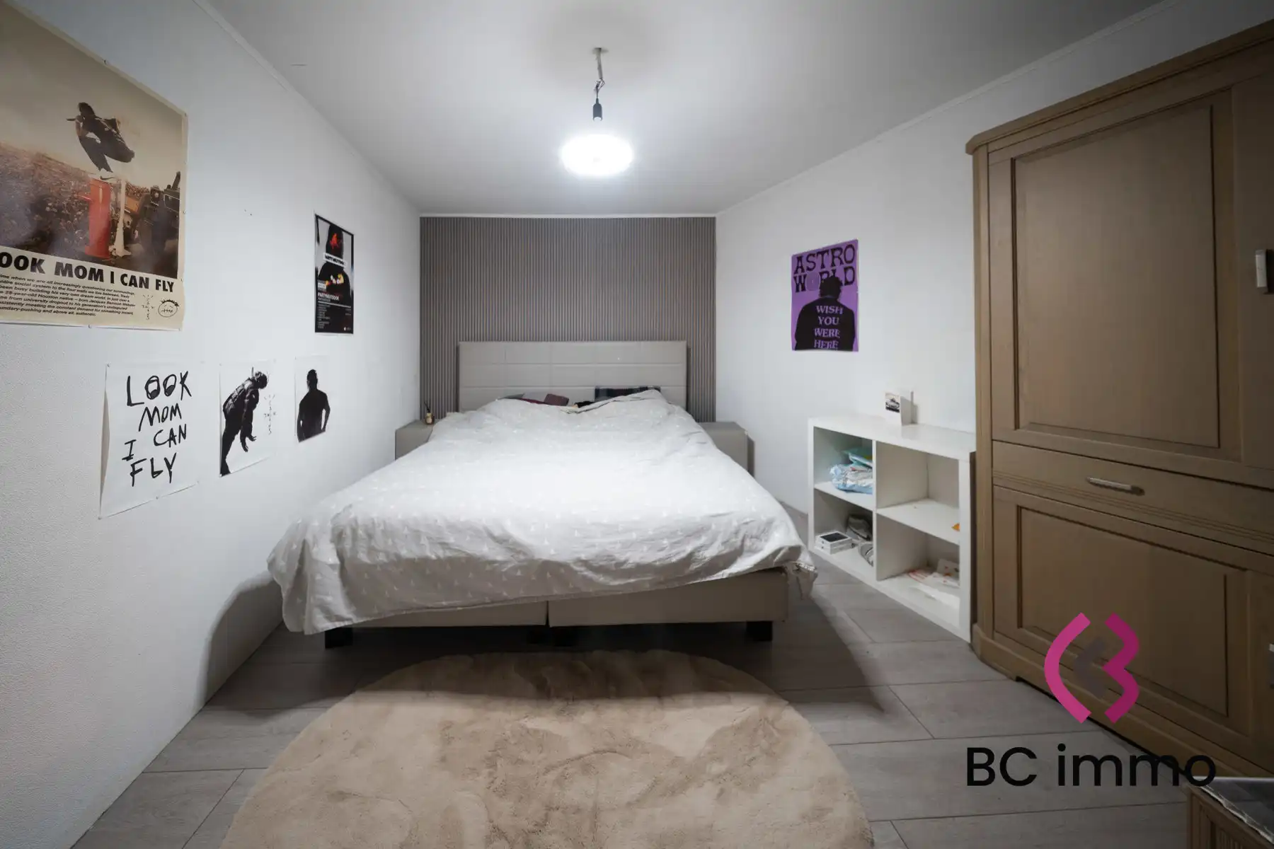 Grote woning met studio, tuin en extra kamers foto 21