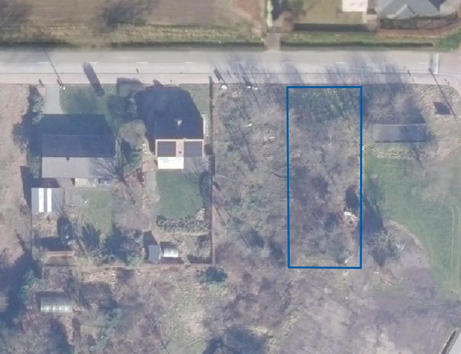 Bouwgrond open bebouwing 800m² met 12m bouwbreedte foto {{pictureIndex}}