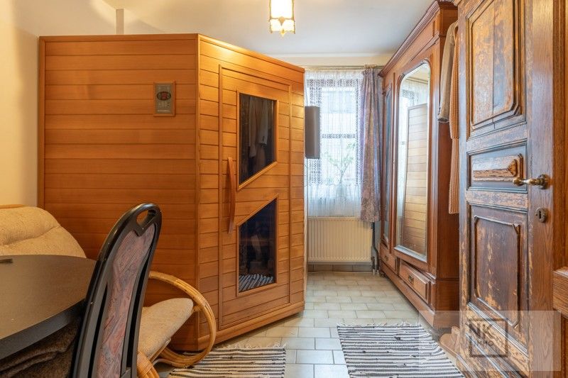 Charmante fermette woning met 4 slaapkamers, bureau en ruime werkplaats op een prachtig perceel in Arendonk! foto 20