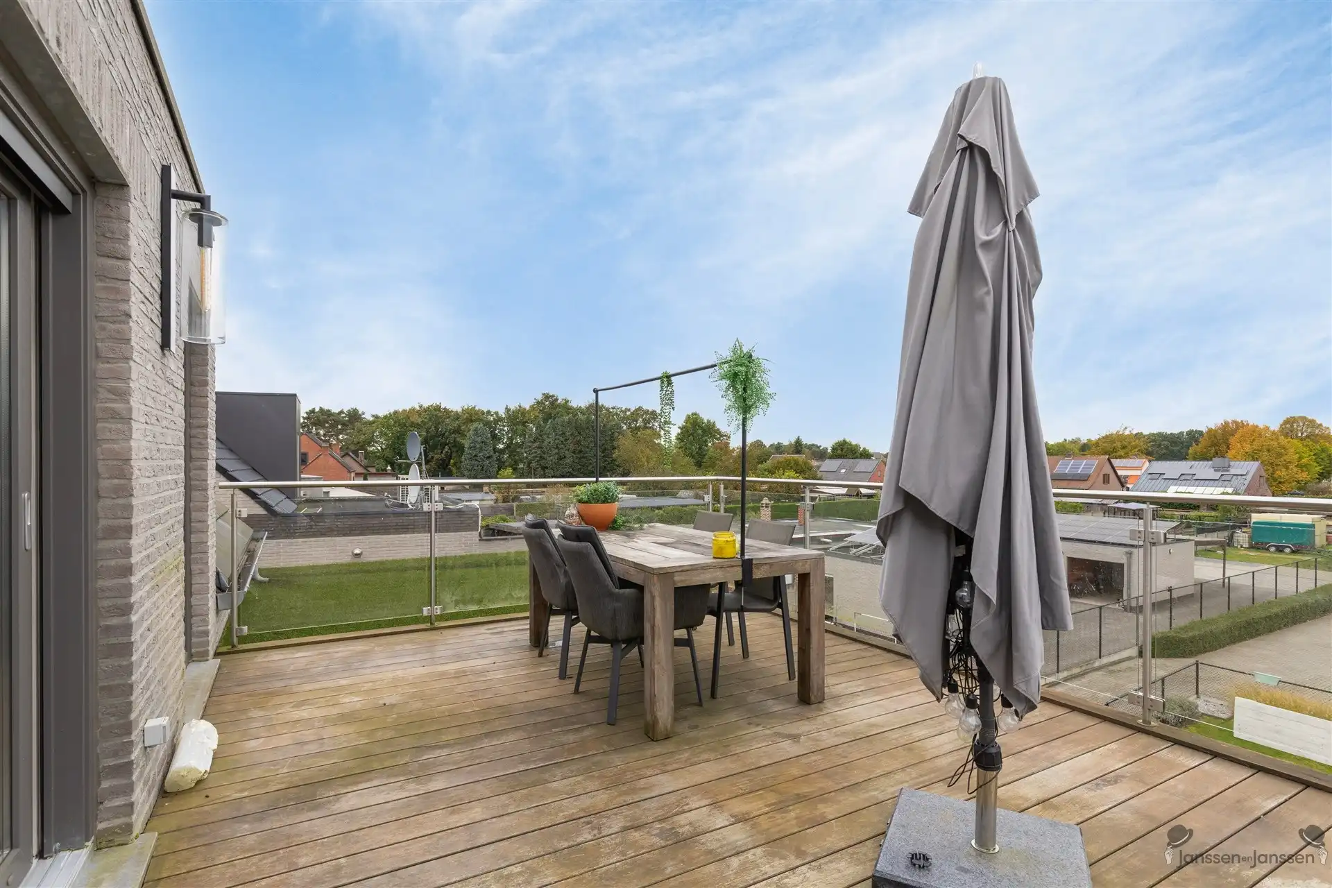 Ruim nieuwbouw appartement met 2 slaapkamers (bemeubeld)  foto 22