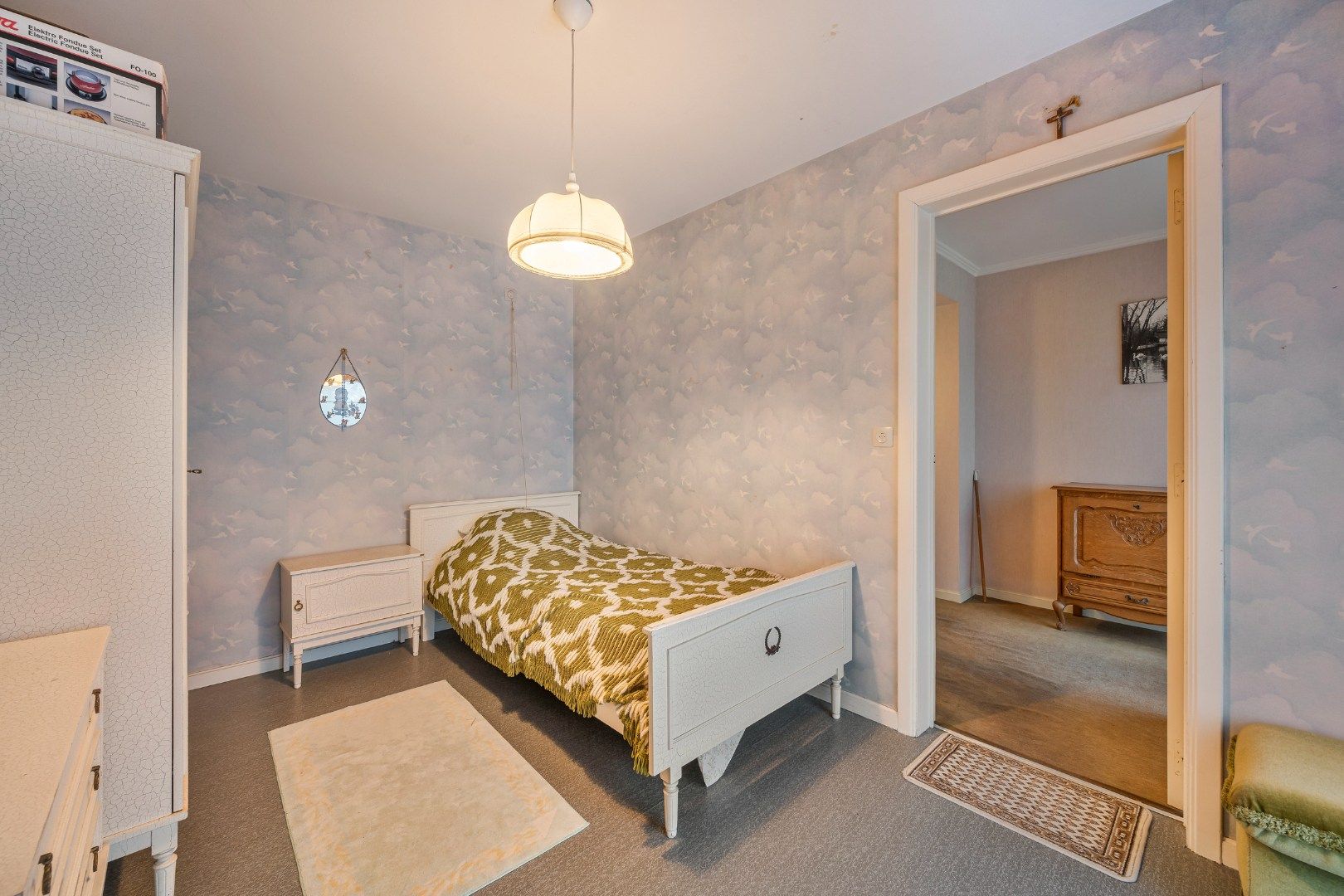 Halfopen woning met 4 slaapkamers, garage met oprit en zuidgerichte tuin in Dadizele-centrum foto 13