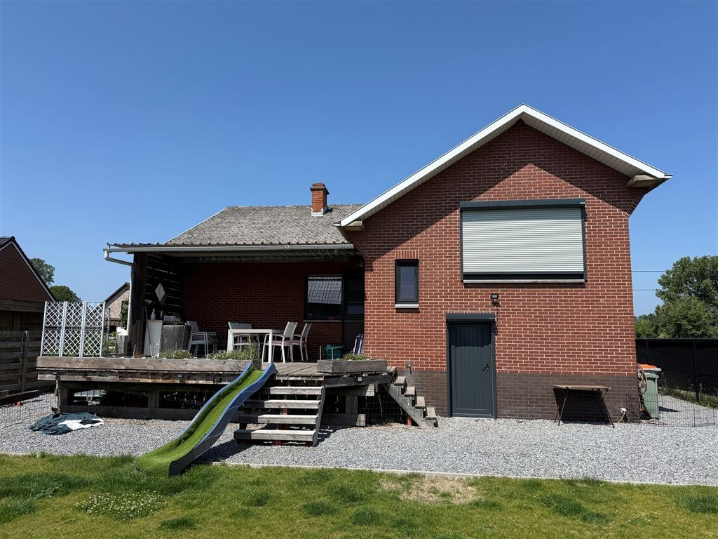 Vrijstaande, instapklare splitlevel woning foto 4