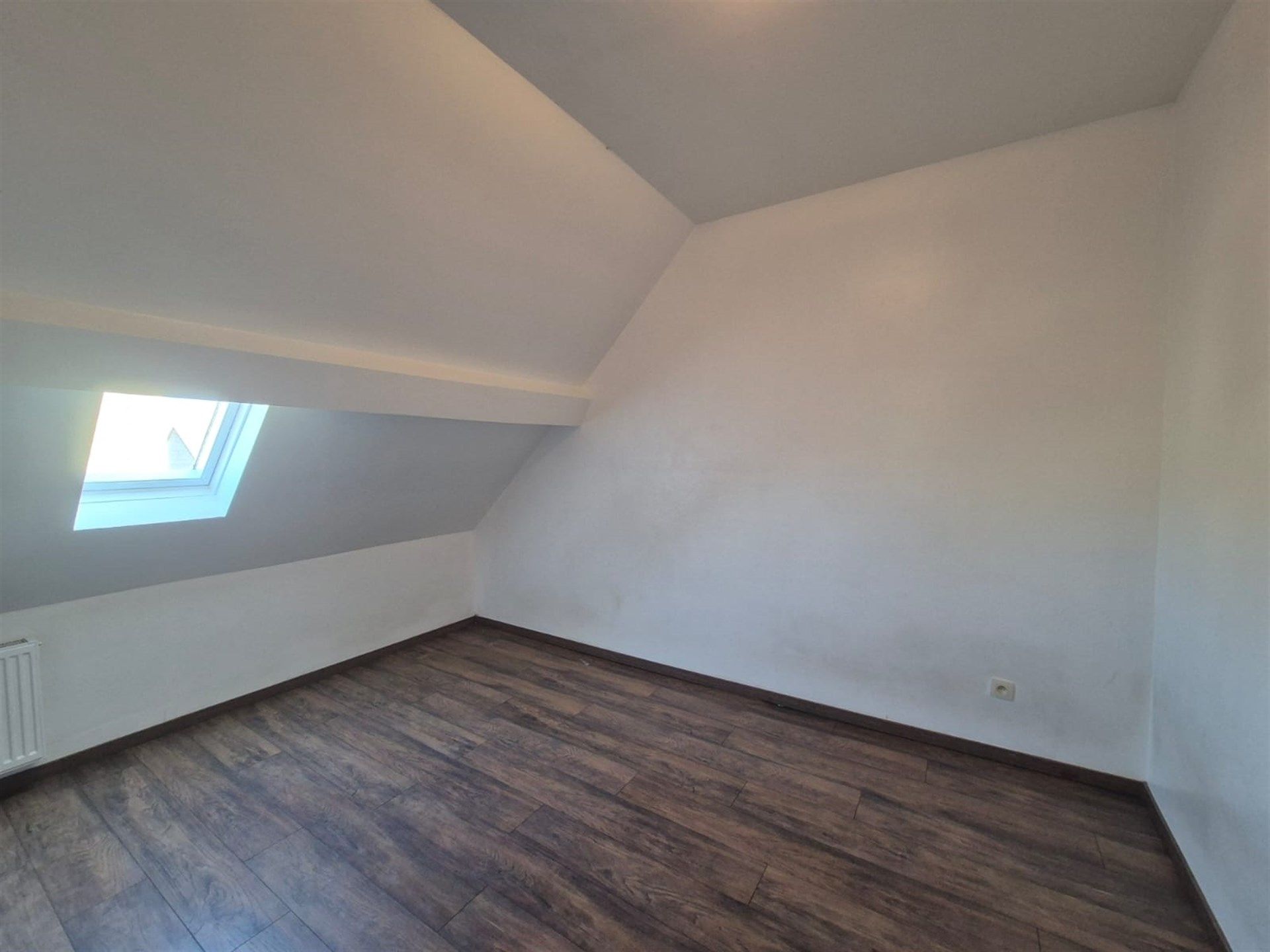 Gezellige woning met grote tuin in Wetteren.  foto 19