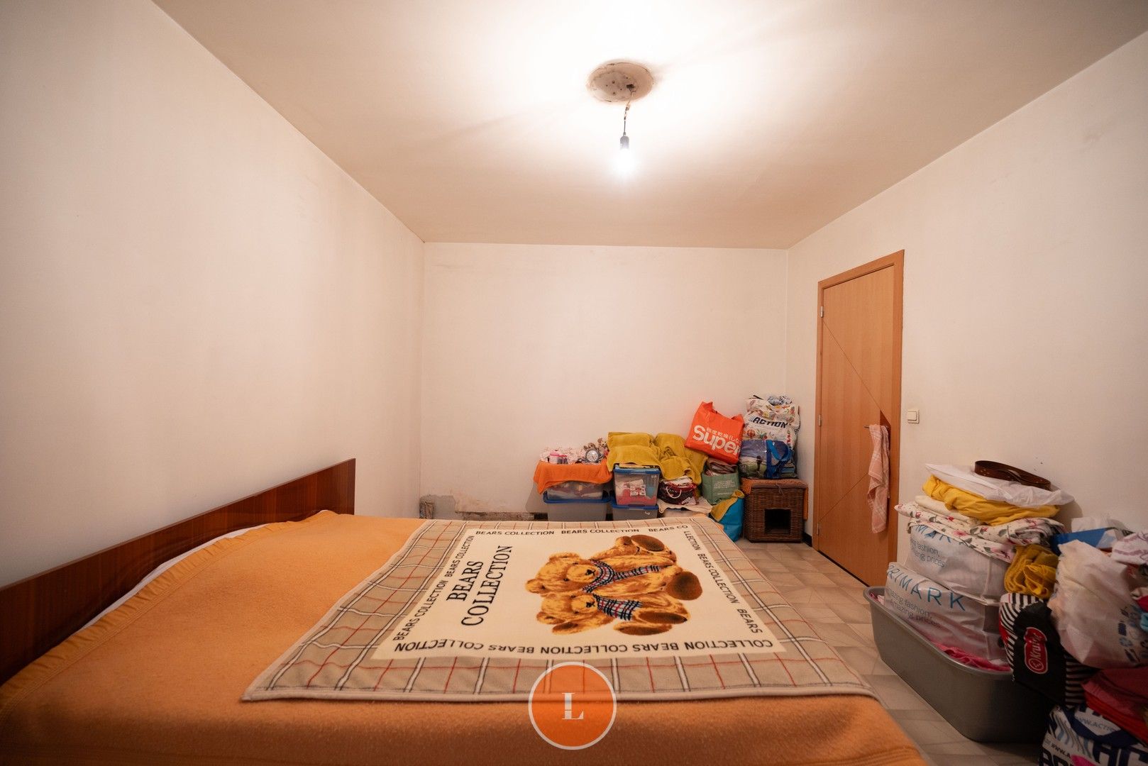 Opbrengsteigendom op het gelijkvloers 2 slaapkamer en garage in Roeselare. foto 7