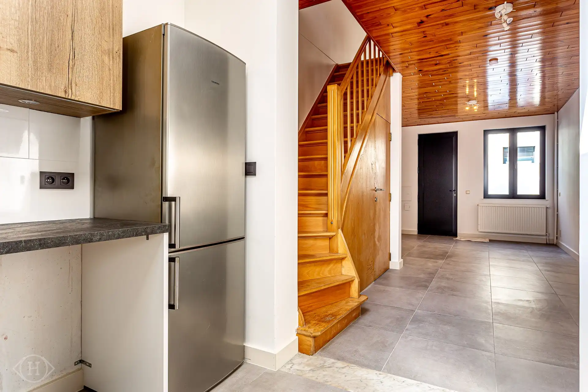 Warme karaktervolle woning met binnenplaats/koertje foto 3
