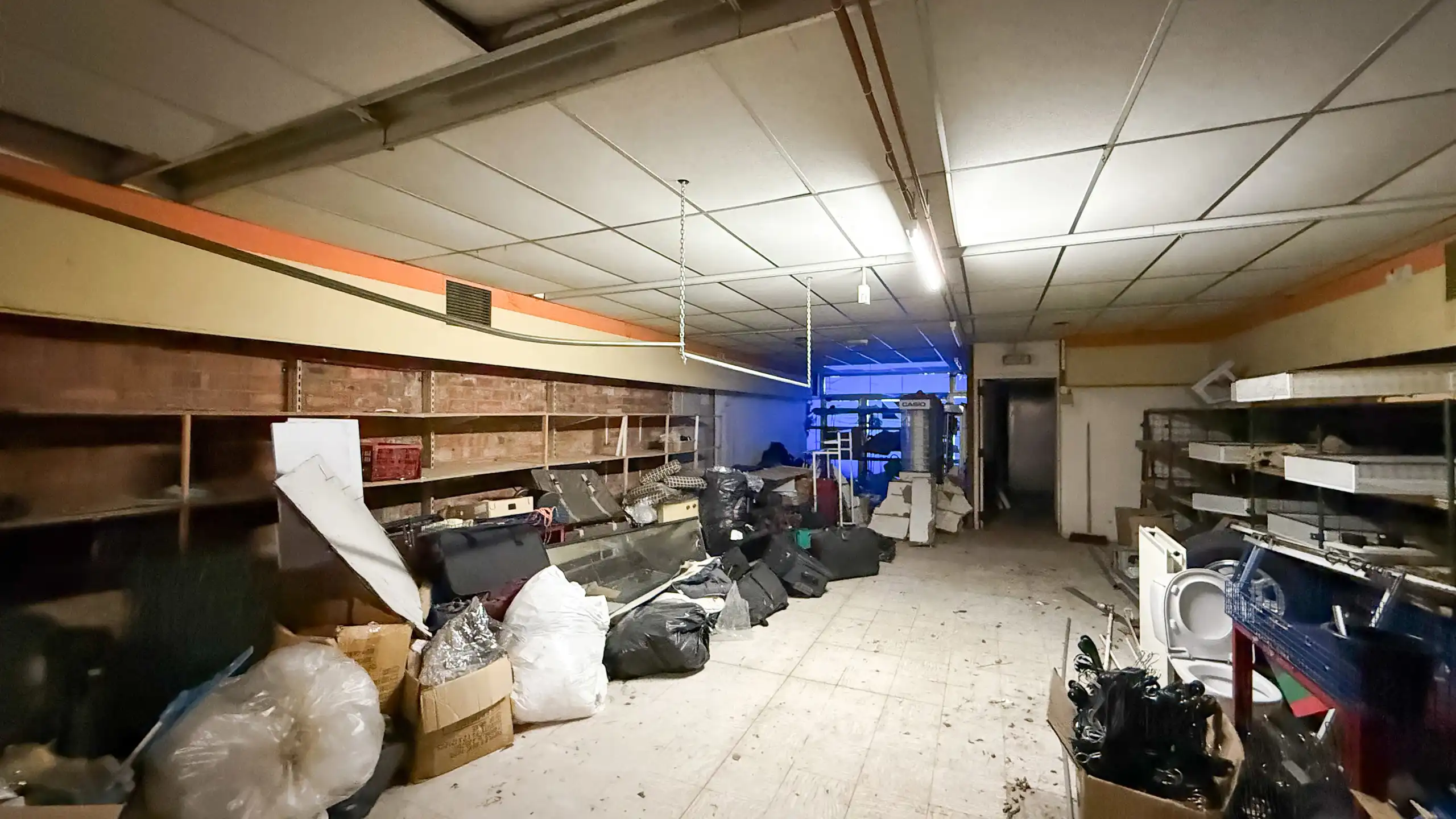 Ruwbouw woning om af te werken met opslagruimte in Heusden! foto 13