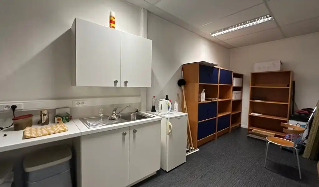 Burelen te huur in Clinton Park in Roeselare foto 7