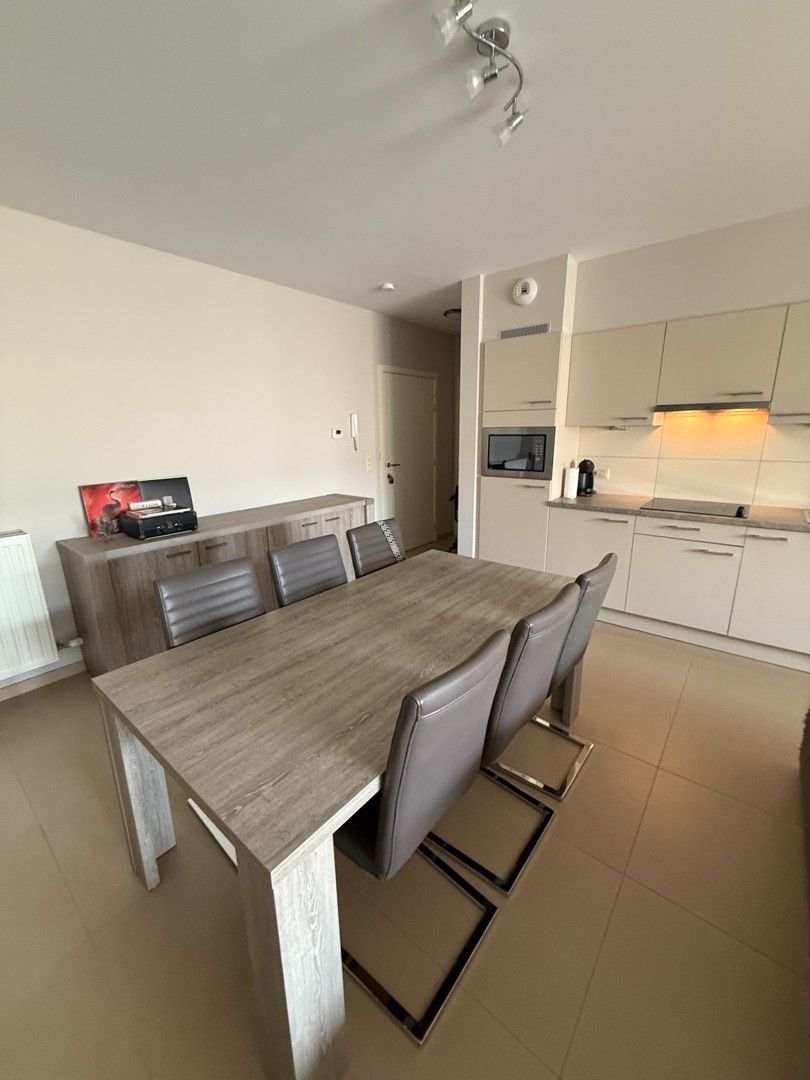 Appartement met 1 slaapkamer en terras in het centrum van Diepenbeek. foto 3