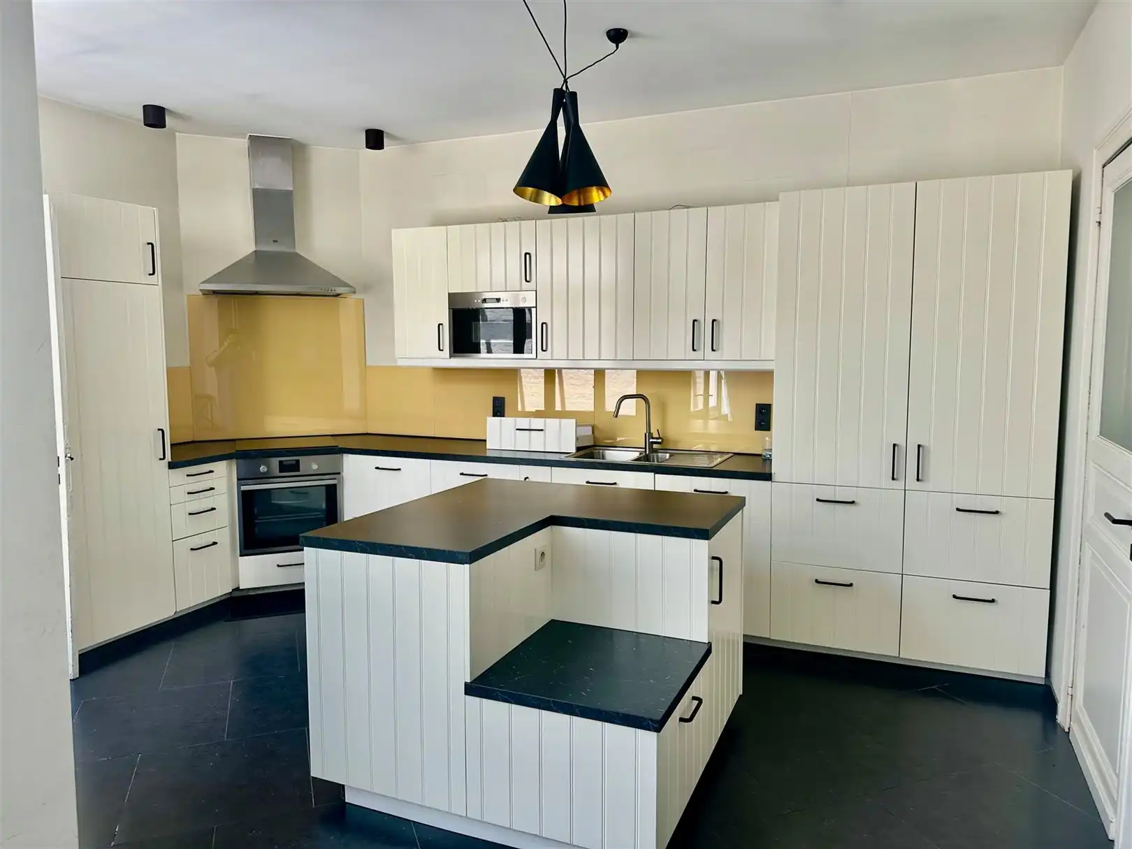 Instapklare karakterwoning TE HUUR in Oudenaarde foto 9