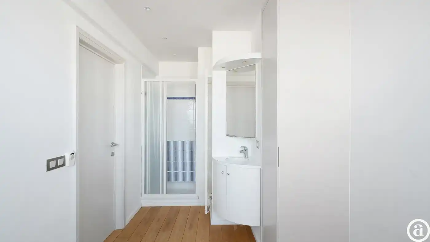 Ongemeubeld appartement met zeezicht nabij Rubensplein  foto 5