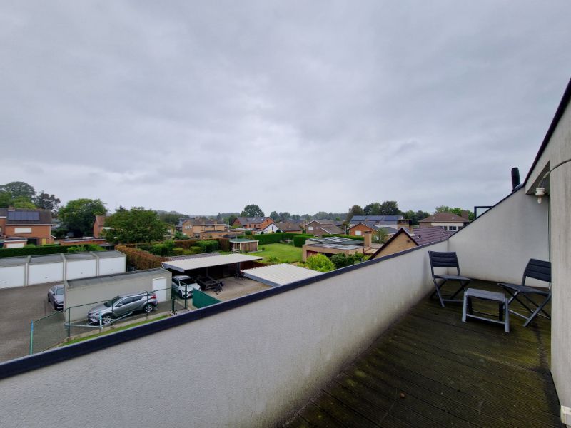 Uitstekend gelegen dakappartement met groot terras te Wachtebeke foto 8