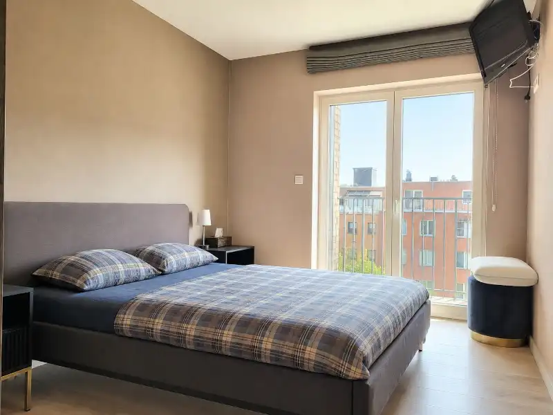 Gerenoveerd 2-slaapkamer appartement te koop foto 4