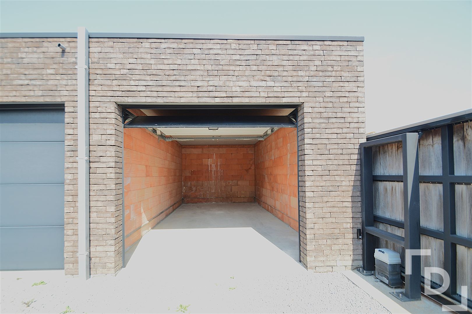 Garagebox te huur te Poperinge foto 2