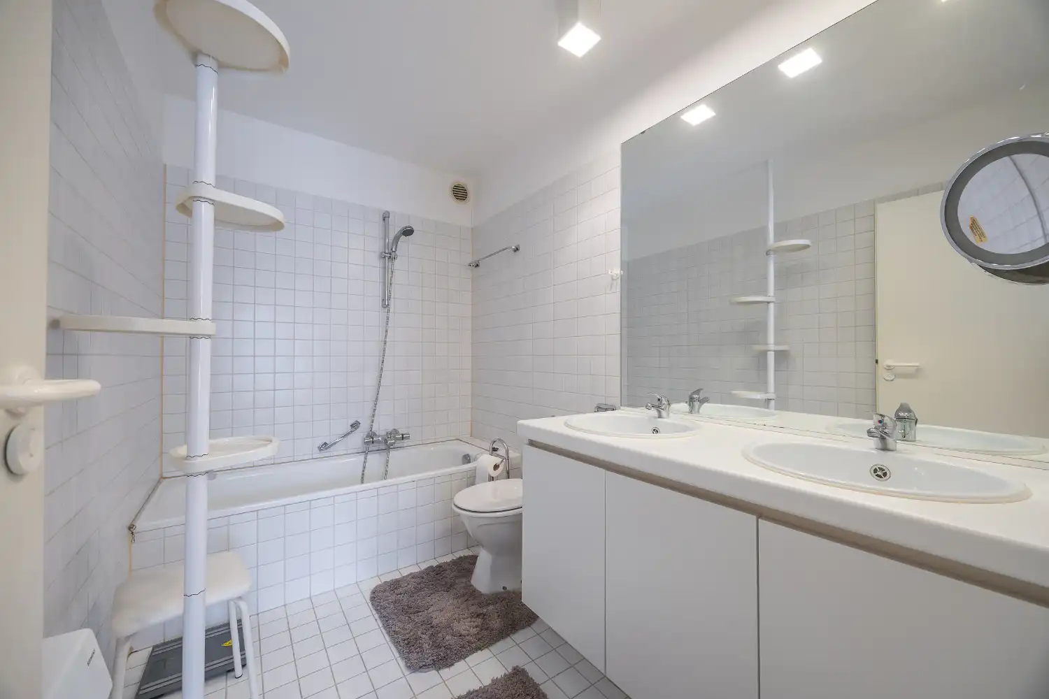 2 slaapkamer appartement op de zeedijk van Oostende foto 15