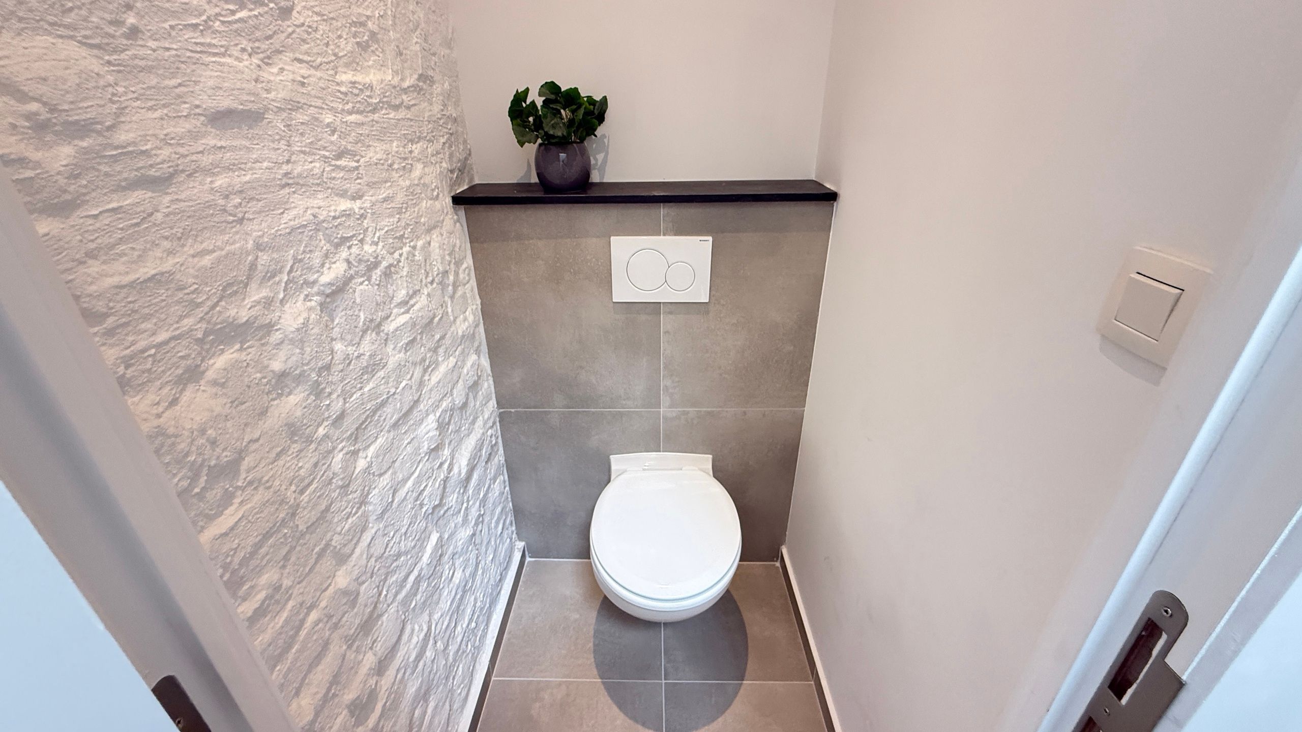 Prachtig gerenoveerde rijwoning in centrum Aarschot foto 9