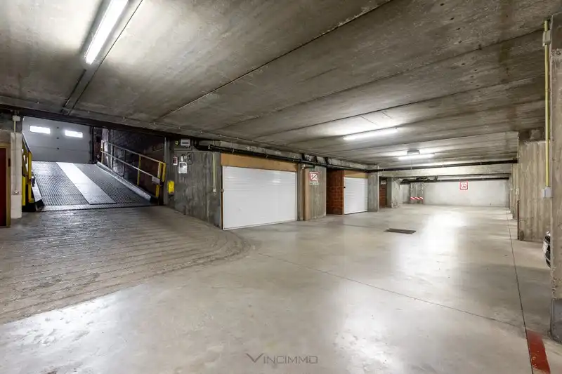 Te koop: Autostaanplaats in Residentie Madeleine – Duinbergen foto 4