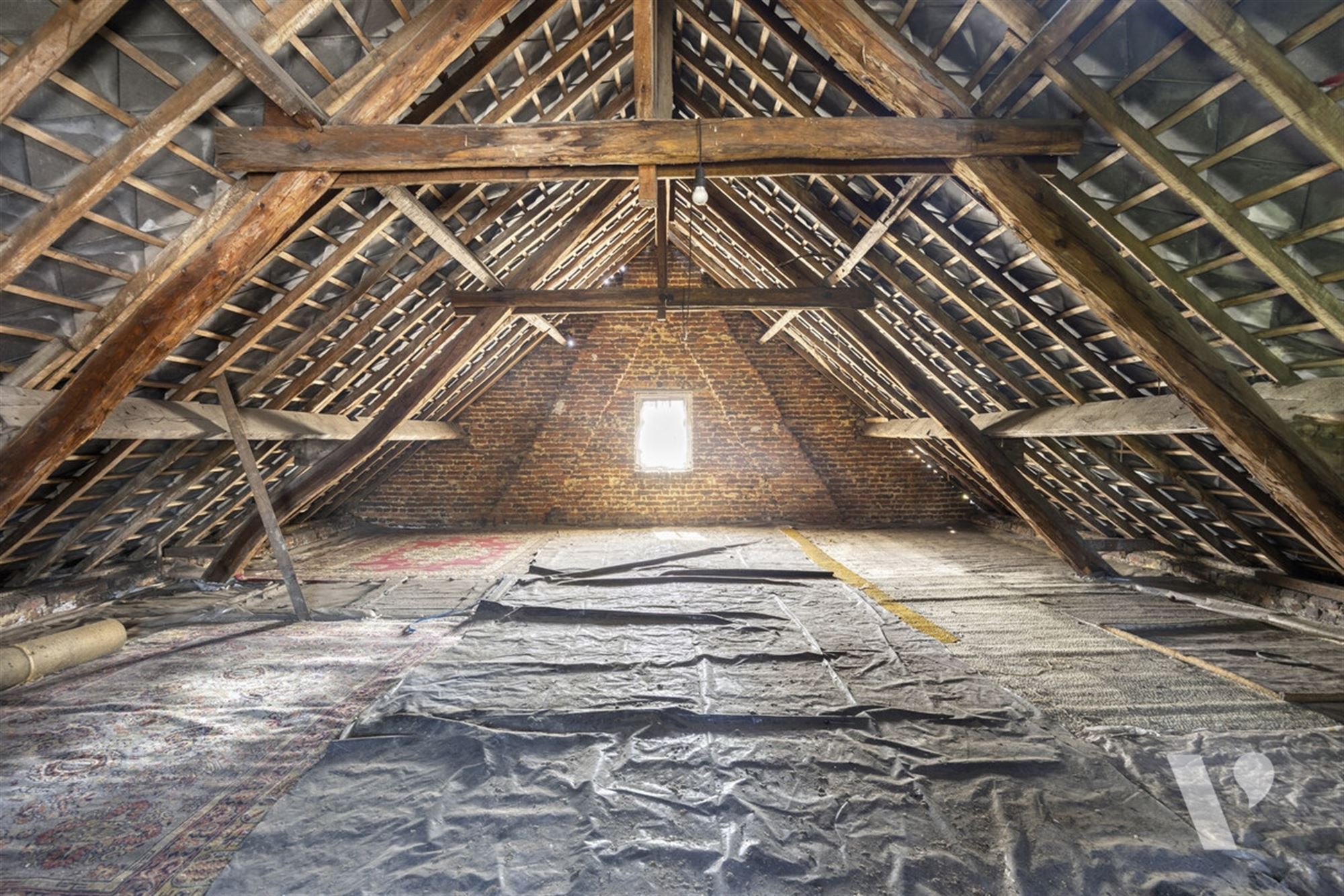 Statige woning met bijgebouw, tuin en weiland op 61a87ca foto 24