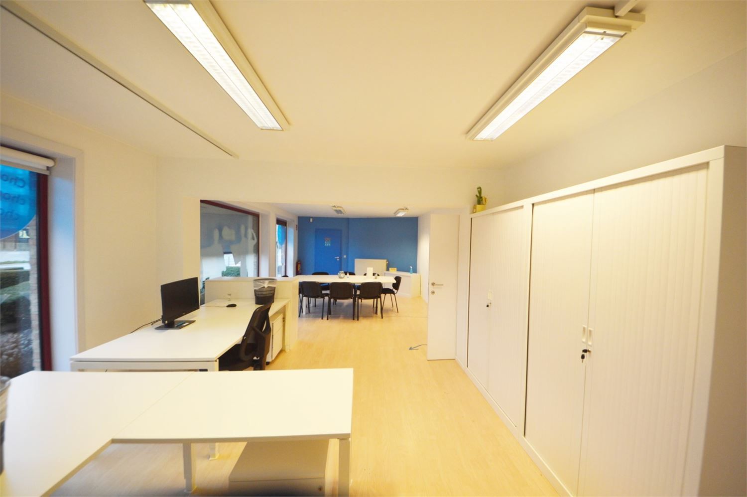 ZICHTLOCATIE MET VOORGELEGEN PRIVE PARKING foto 9