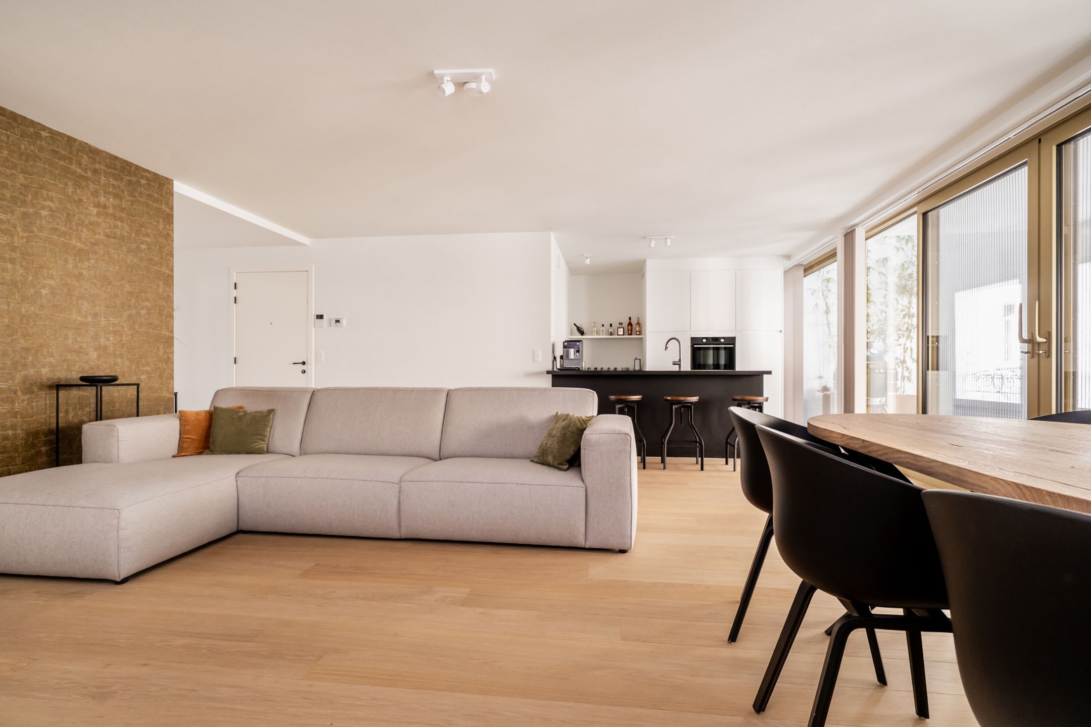 prachtig luxueus appartement in residentie Gouden Bol  foto {{pictureIndex}}