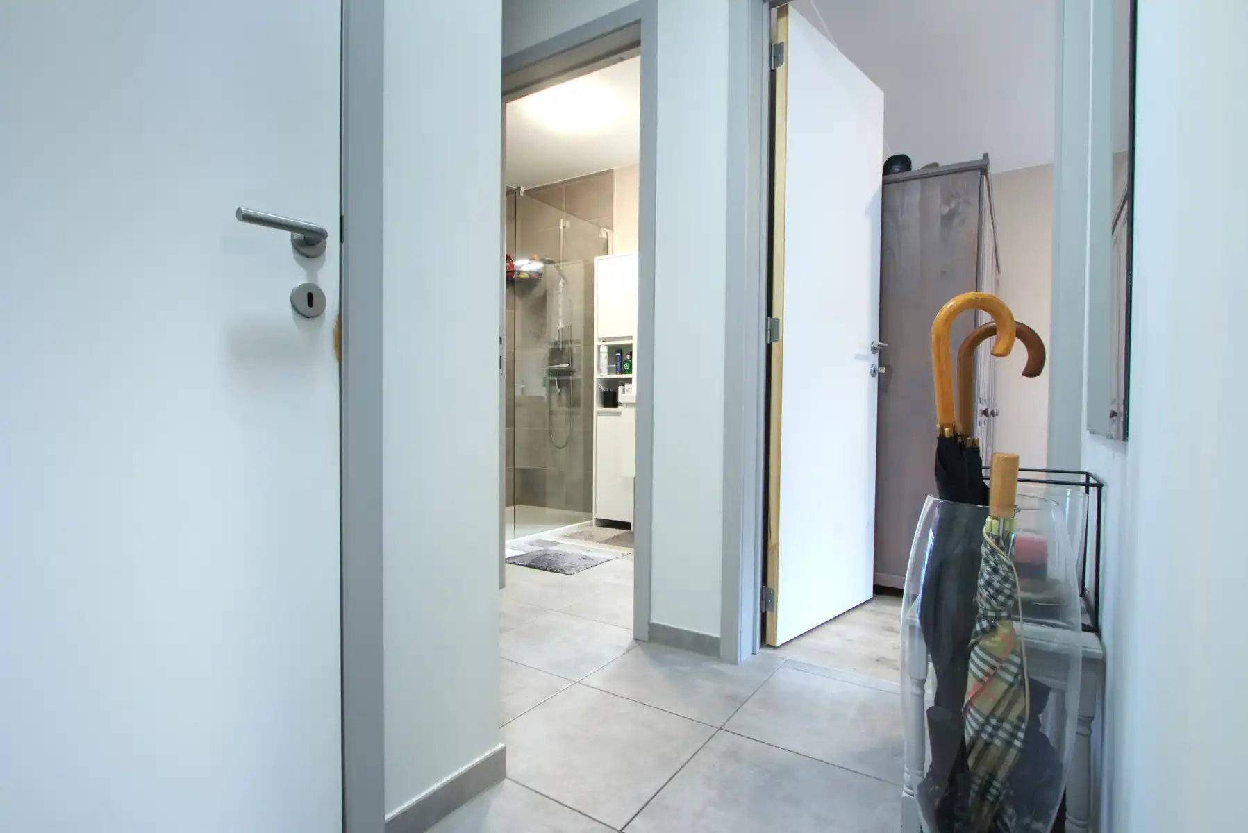 APP - 2 SLK - TERRAS - PARKING - BERGING - CENTRUM - RUSTIG foto 11