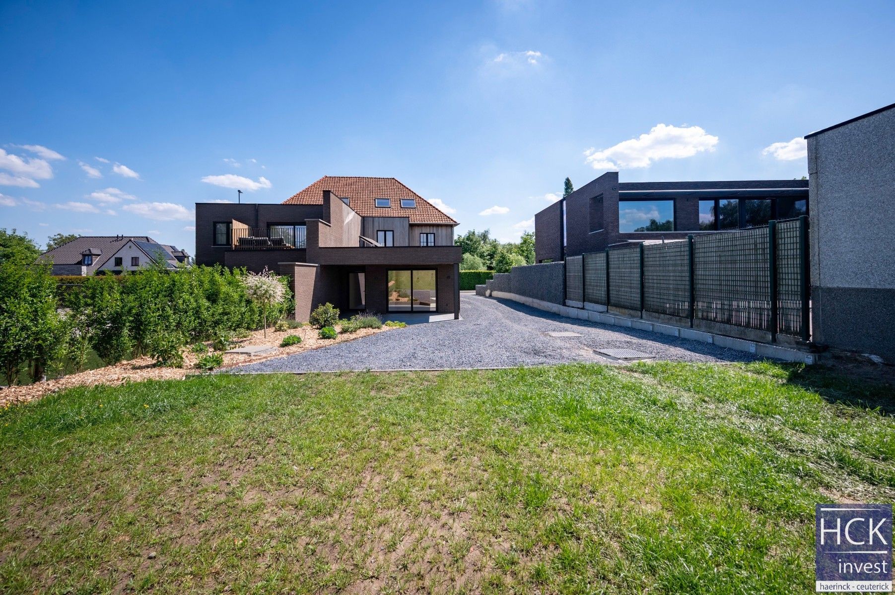 KRUISHOUTEM - Energiezuinige en instapklare woning op 1.305 m²! foto 9