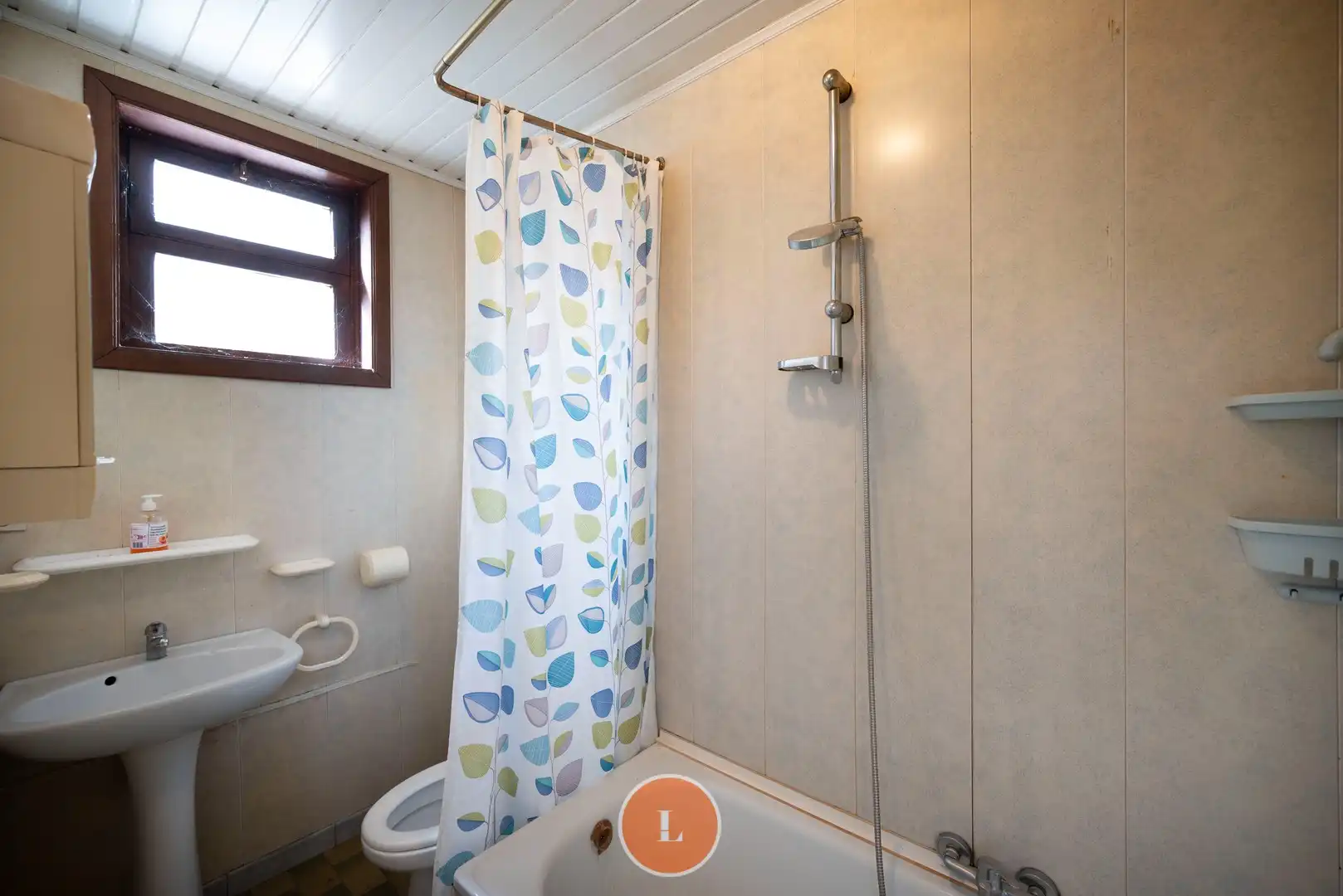 Te renoveren woning in Wervik te koop foto 6