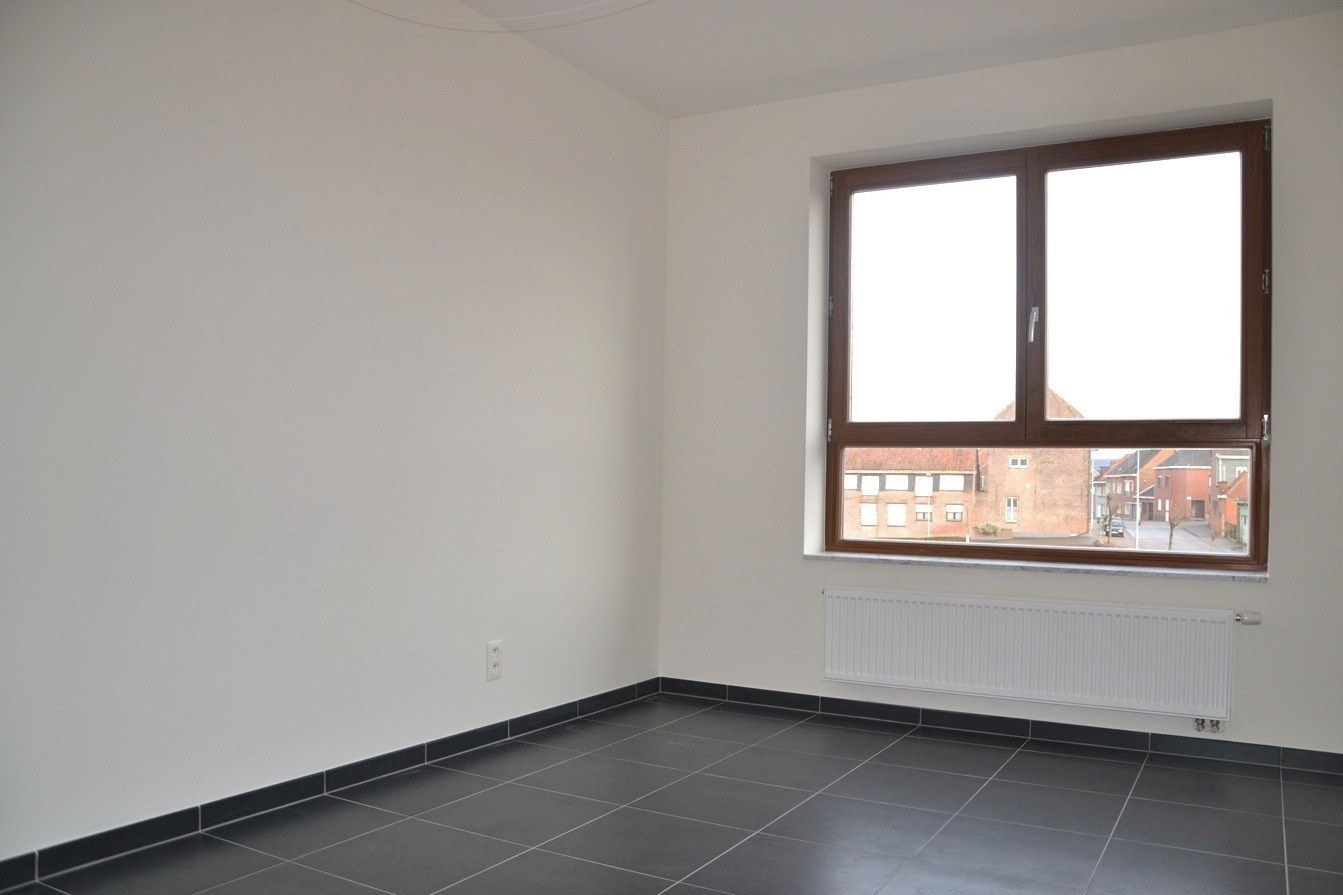 Recent appartement met 2 slaapkamers te Lauwe! foto 7