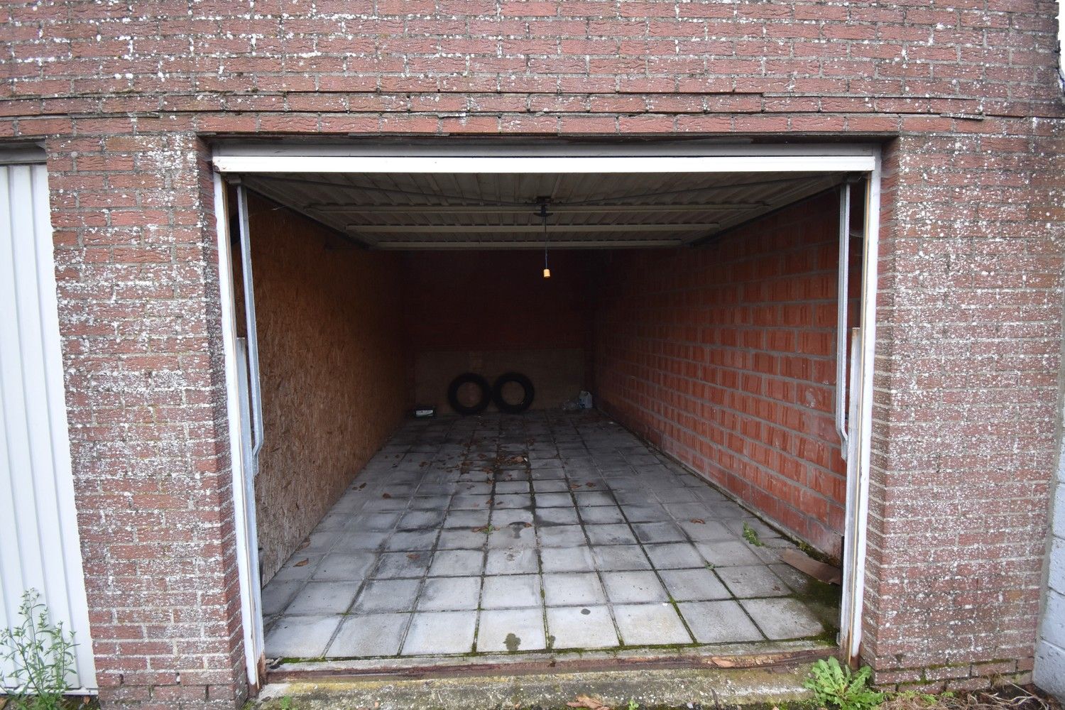 Halfopen woning met ruime tuin in centrum Ruiselede. foto 25