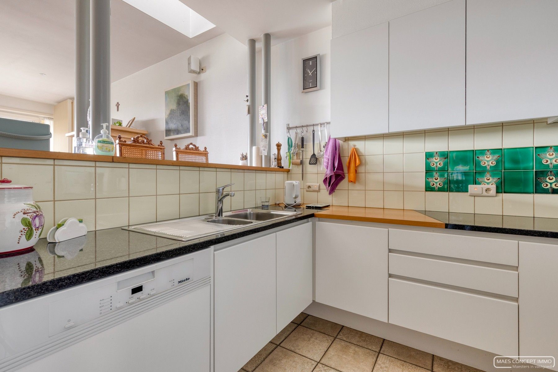 Grote woning met prachtige zichten te koop te Anzegem foto 6