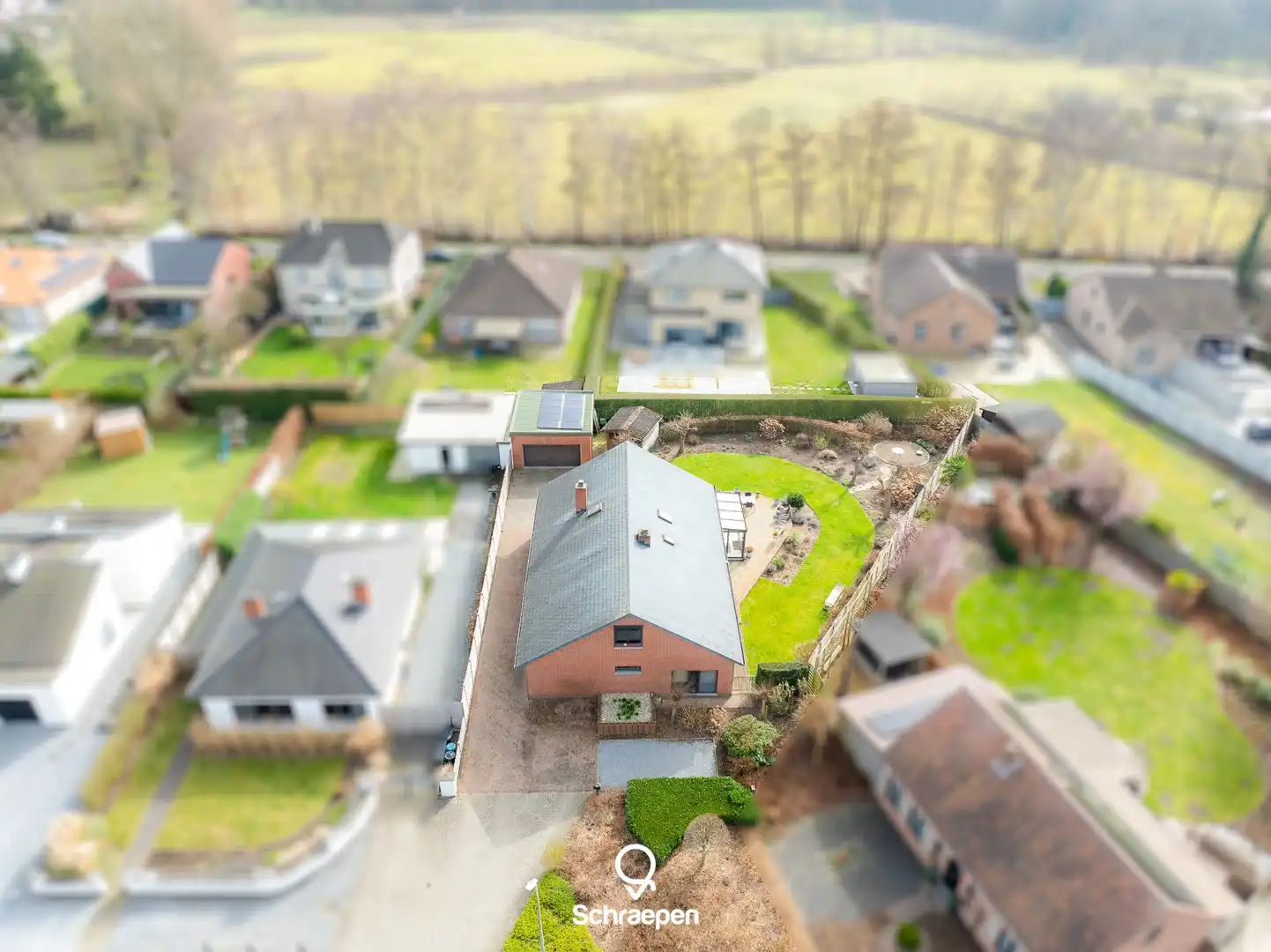 Ruime instapklare gezinswoning op een zuidwestelijk perceel van circa 9,5 are te Zonhoven! foto 4