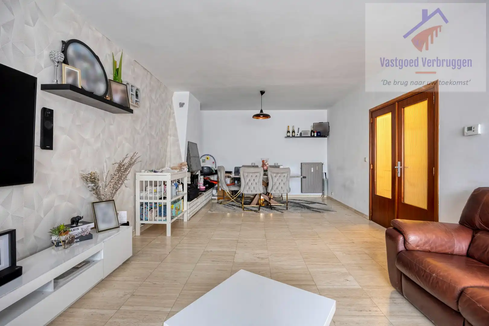 Ruim appartement met 2 slpk en mogelijkheid autostaanplaats foto 3